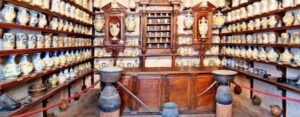 Le Musée de la Pharmacie Ancienne de Roccavaldina